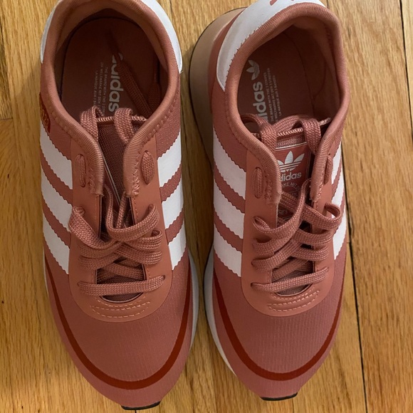 Adidas sneakers - Picture 3 of 3